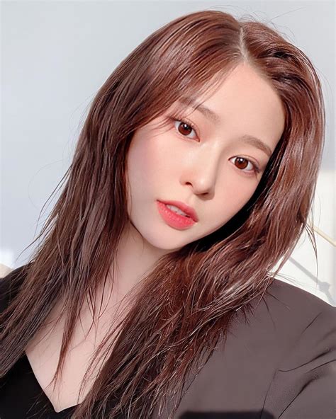 IZONE Minju Deepfake (Please Kiss my Throat with your Dick)。